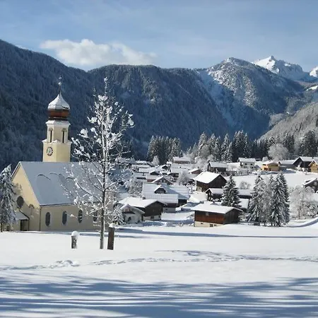 Haus Sonnenhof * Wald am Arlberg
