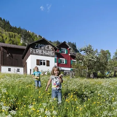 Haus Sonnenhof شقة